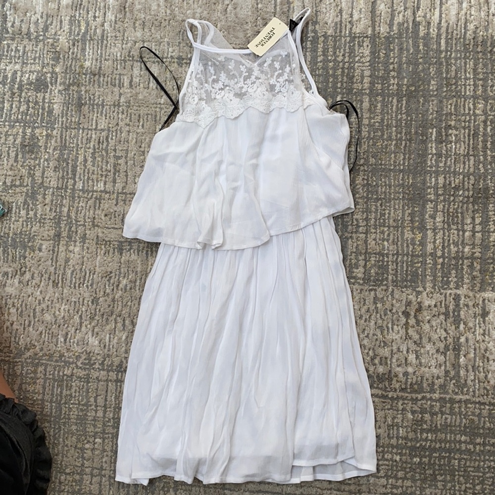 Forever 21 Lace detail white dress